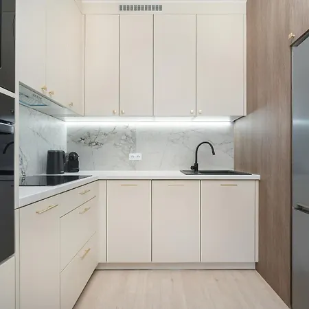 Elegancki Blisko Rzeki Z Garazem Na 2 Auta By Renters * Βρότσλαβ