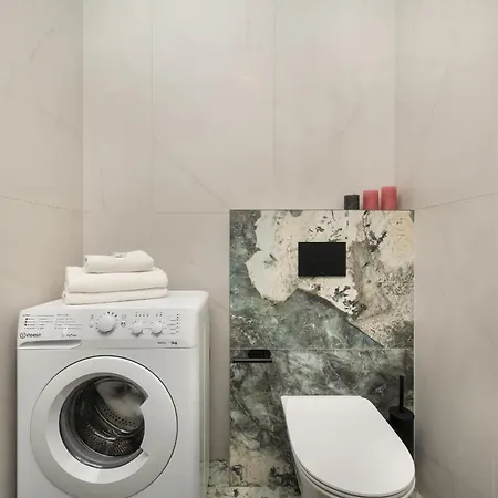 Elegancki Blisko Rzeki Z Garazem Na 2 Auta By Renters Apartment Wroclaw