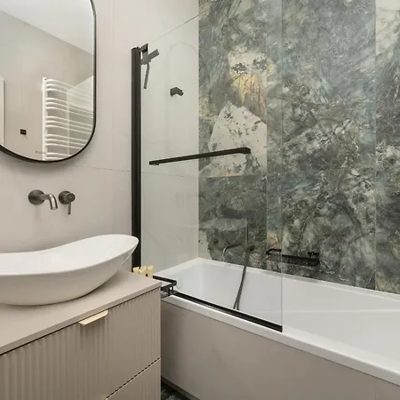 Elegancki Blisko Rzeki Z Garazem Na 2 Auta By Renters Διαμέρισμα Βρότσλαβ