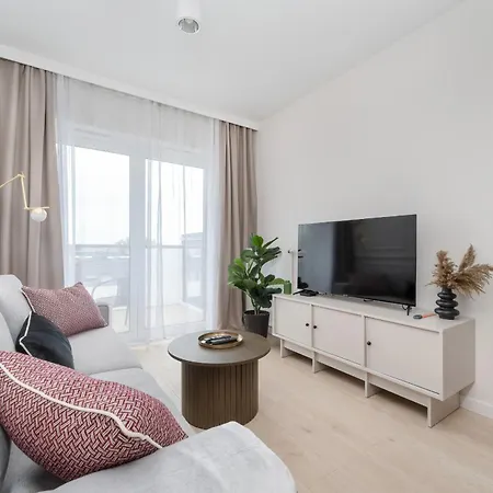 Elegancki Blisko Rzeki Z Garazem Na 2 Auta By Renters * Βρότσλαβ